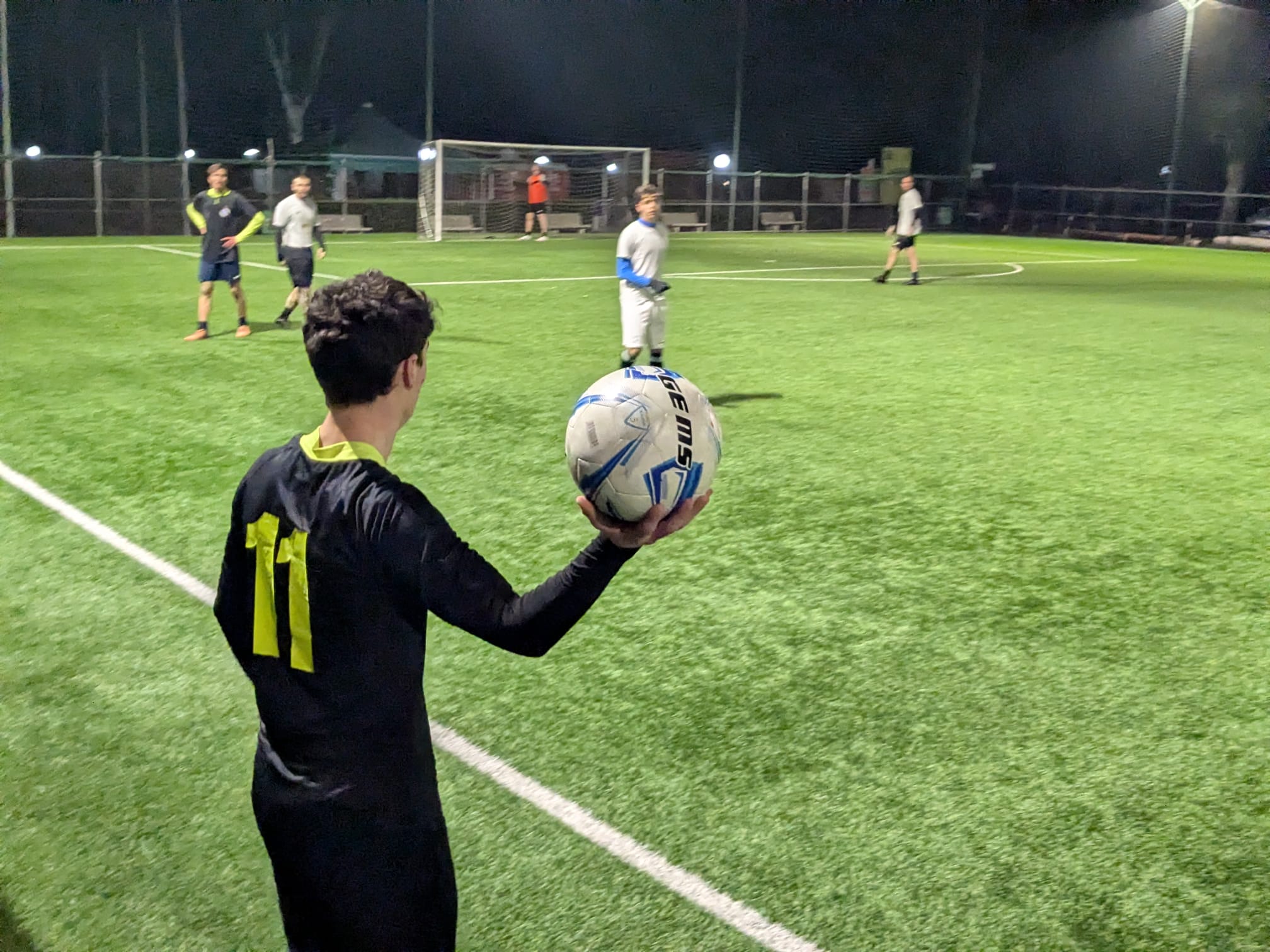 Impresa da Leoni: La capolista si inchina e perde la testa 